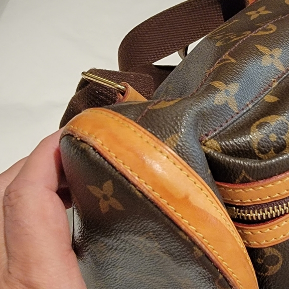 Authentic Louis Vuitton Monogram Bosphore Backpack - Picture 14 of 15